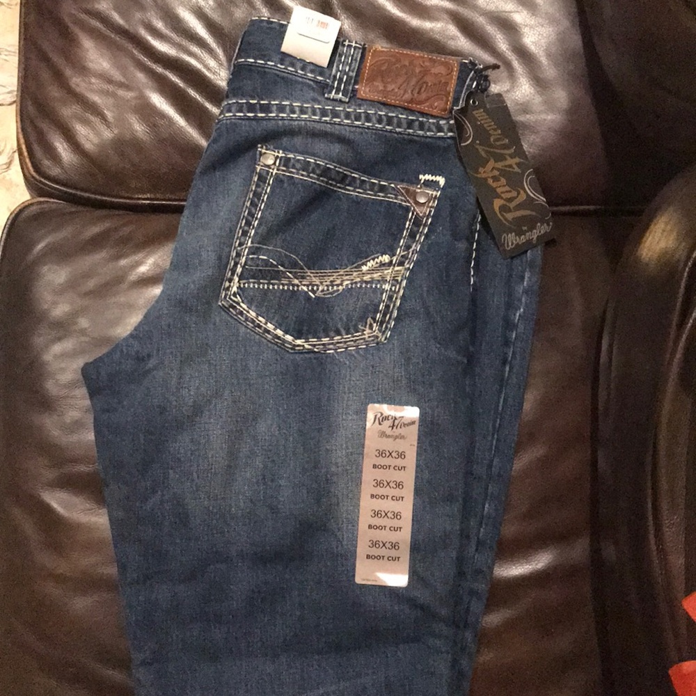 Wrangler - Rock 47 Denim jeans . New with tags
